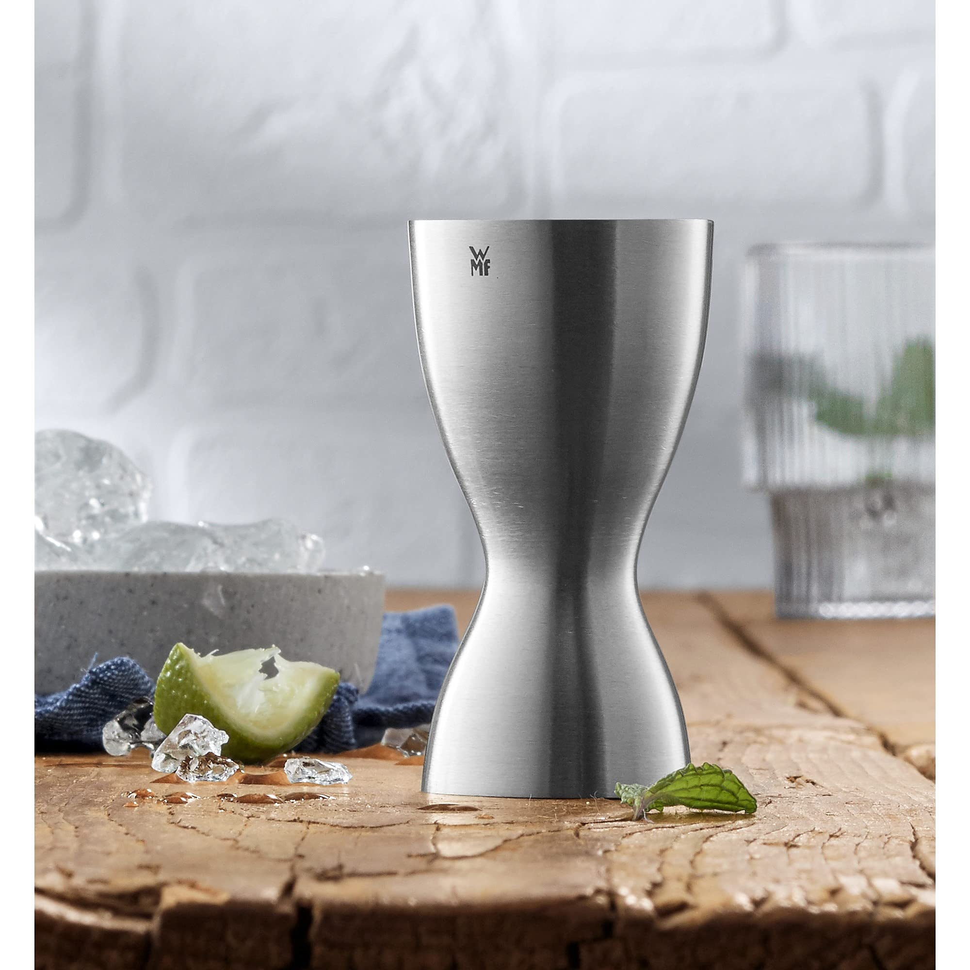 wmf-loft-barma-mit-2-einheiten-2-cl-4-cl-jigger-messbecher-aus-cromargan-edelsta image 2